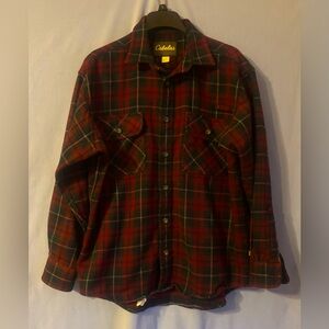 Cabela’s Long Sleeve Red and Black Plaid Button Up Winter Shirt Size L